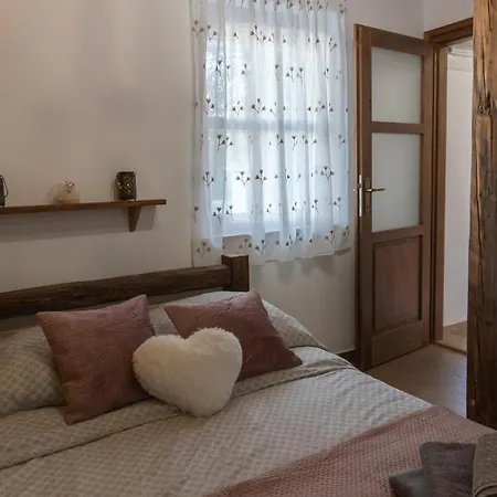 Pamacs Vendeghaz * Balatonendred