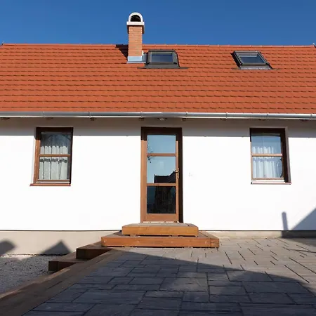 Pamacs Vendeghaz * Balatonendred